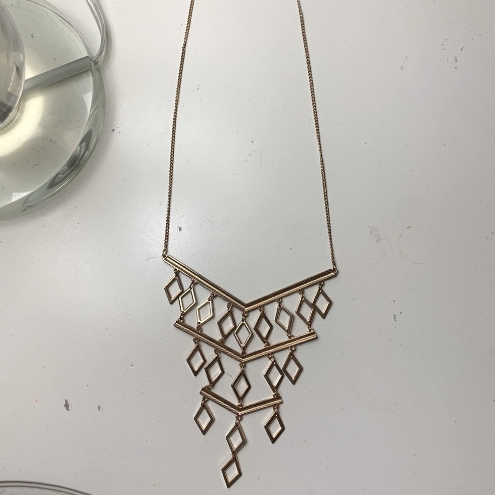 gold multitiered necklace